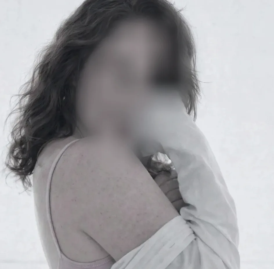 Chaima, 34