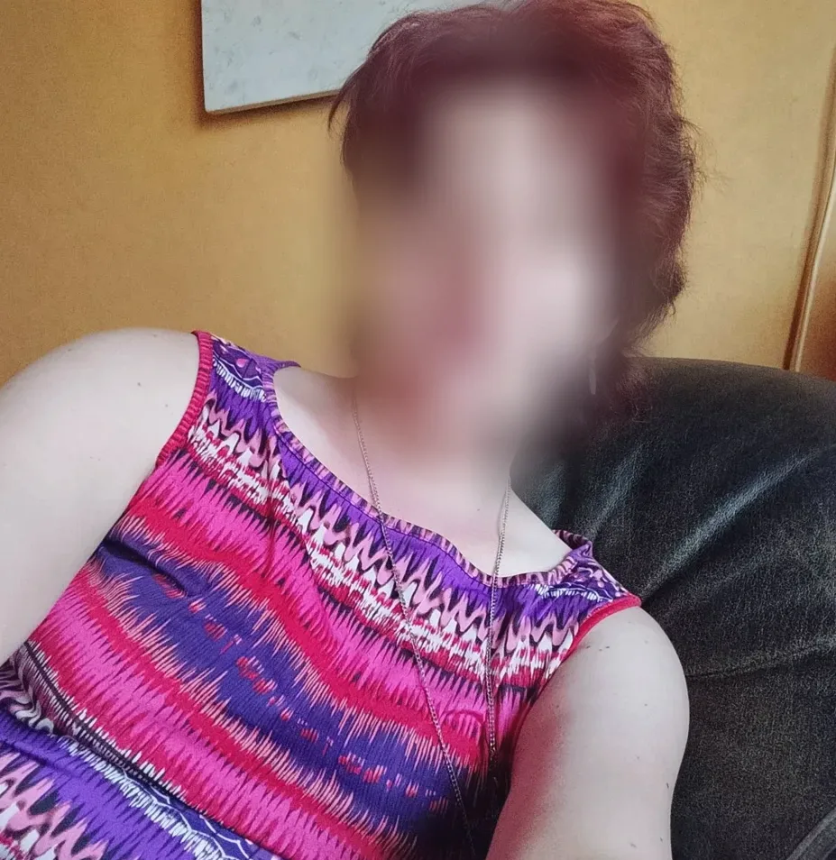 Hanna, 35